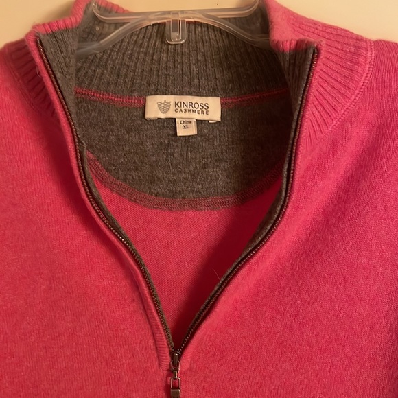 Men’s Cashmere Quarter Zip - Picture 2 of 3
